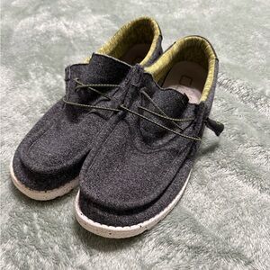 Hey Dude Lime Vision